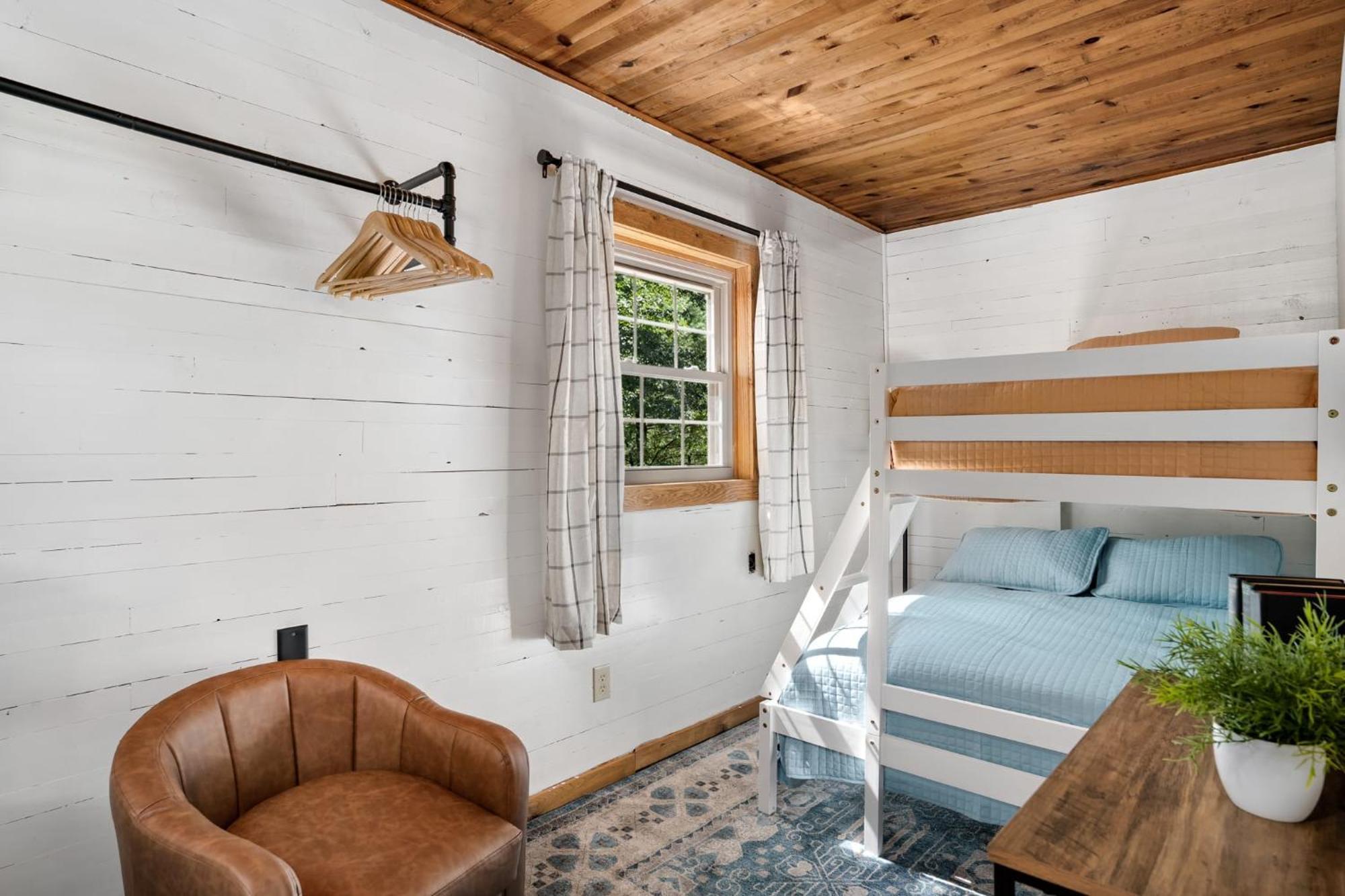 River Access W Hot Tub, Grill, Wifi, & Fire Pit! Lost City Bagian luar foto