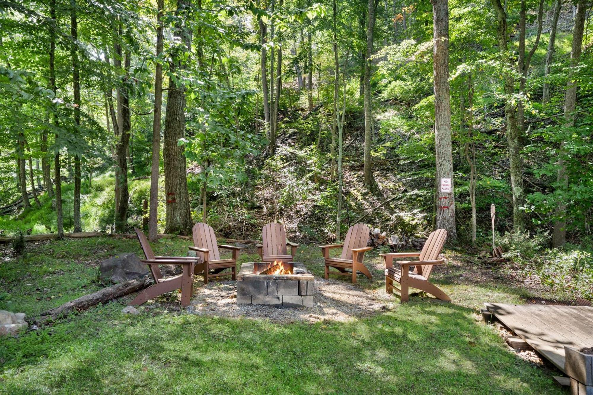 River Access W Hot Tub, Grill, Wifi, & Fire Pit! Lost City Bagian luar foto